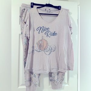 22/24 Disney Pajamas